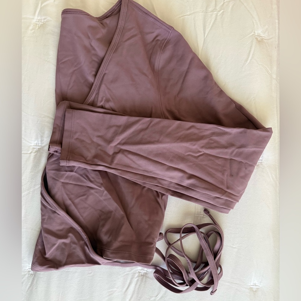 lululemon athletica cropped wrap top in lavender lux size L
